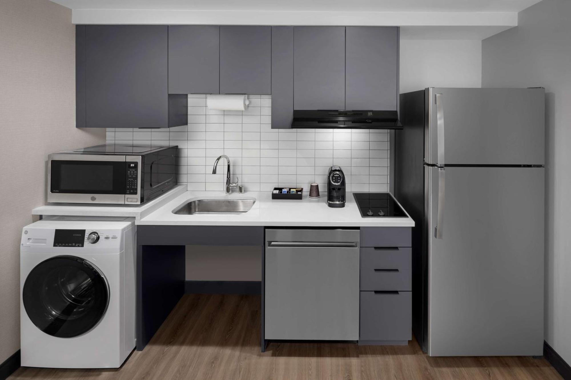 Homewood Suites By Hilton Grand Prairie At Epiccentral Extérieur photo